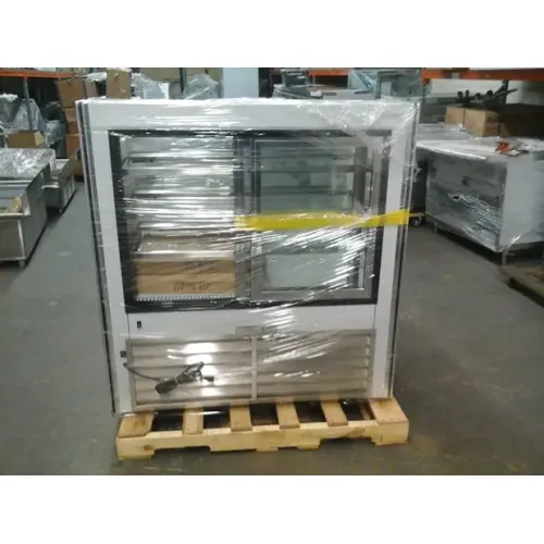 Leader CVK48-D - 48" Curved Glass Dry Bakery Display Case - Counter Height