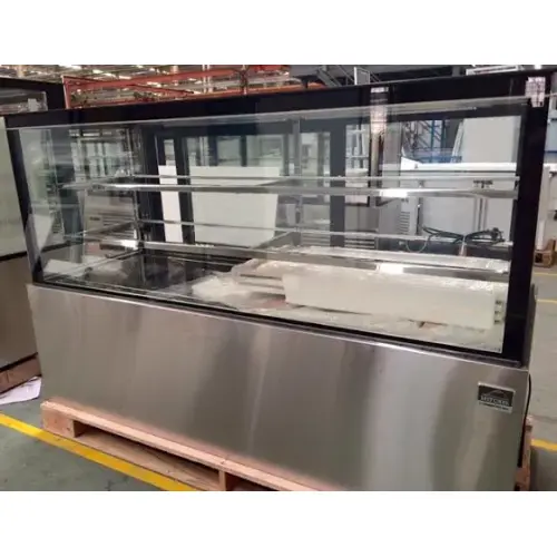 Universal UBDC72 72” Refrigerated Bakery Display Case - Counter Height